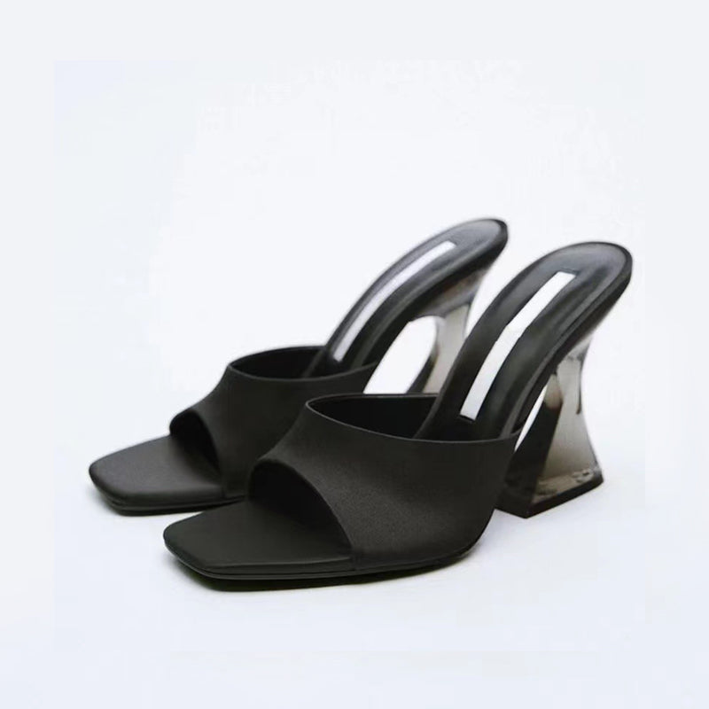 Kitty Lux Heels