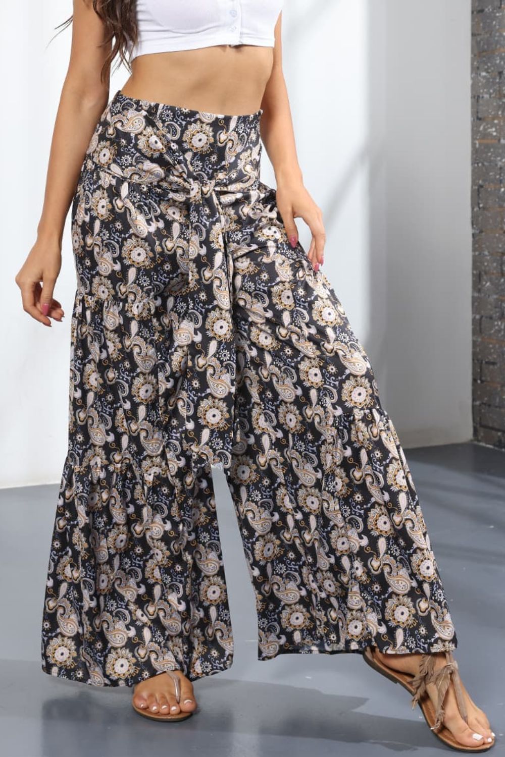 Wide leg pants