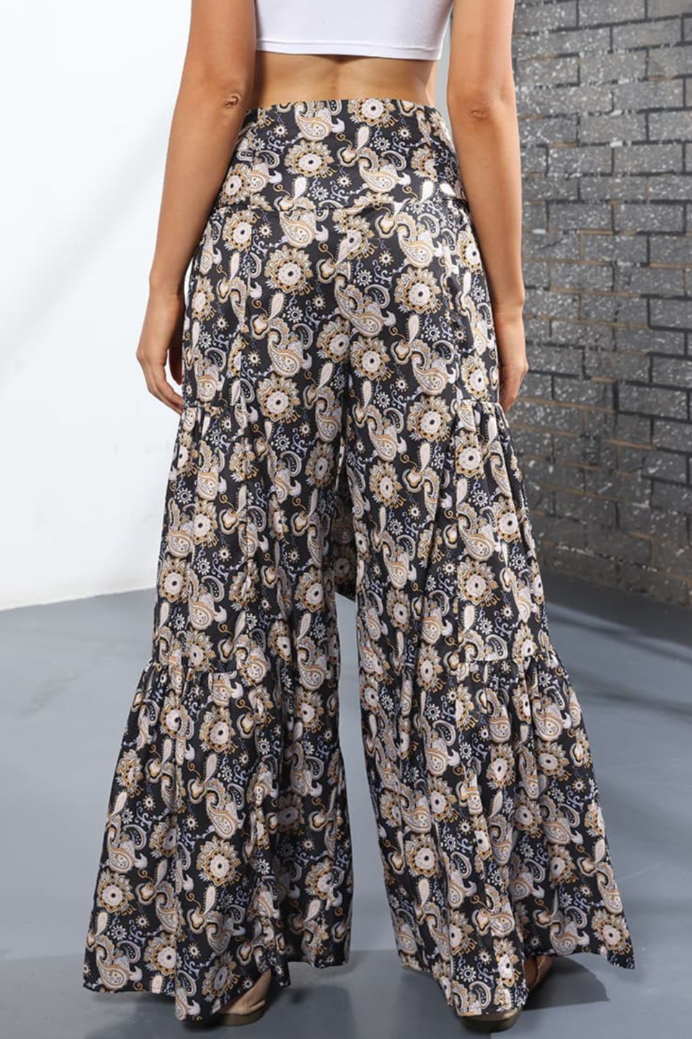 Wide leg pants