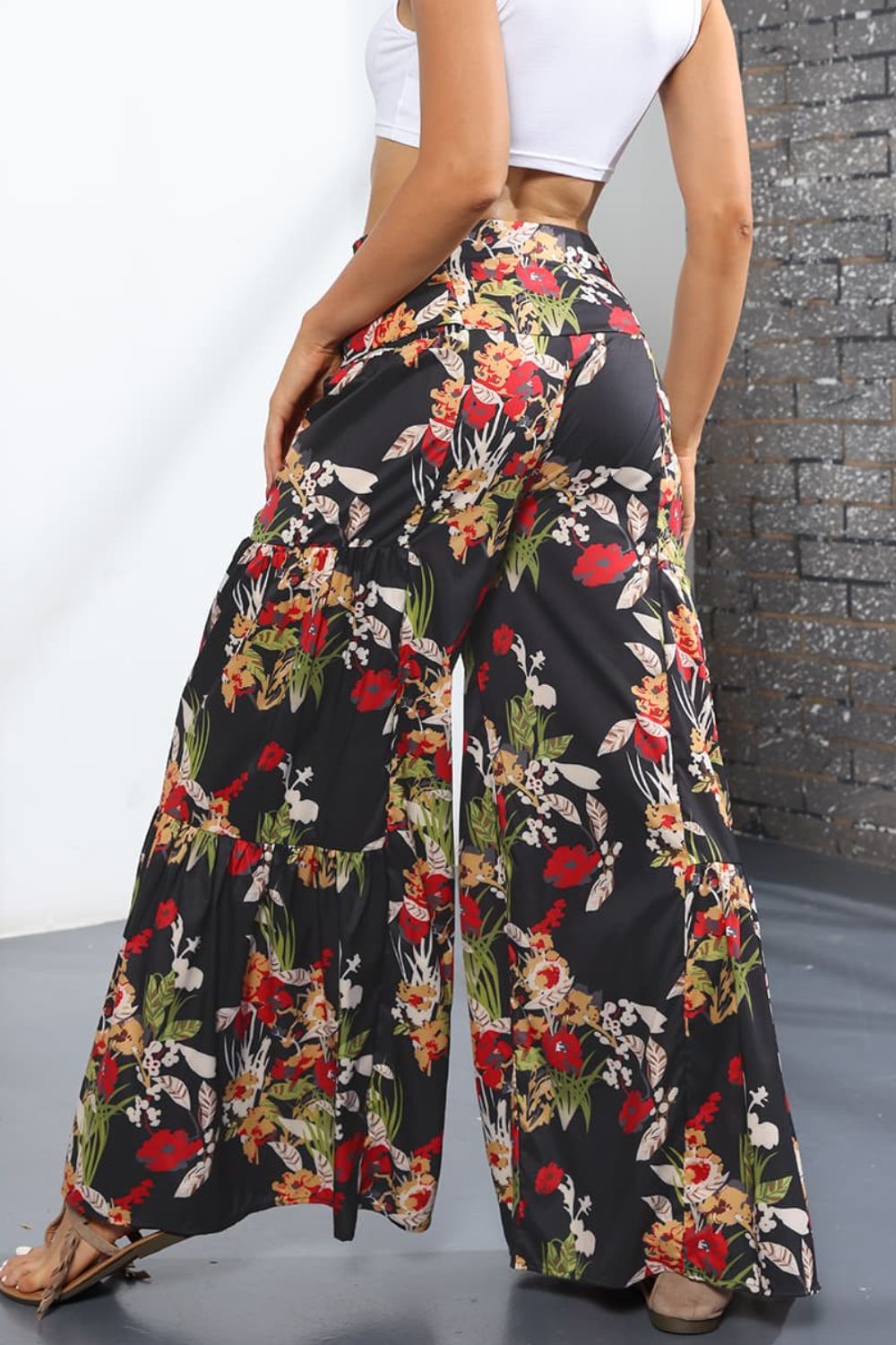 Wide leg pants