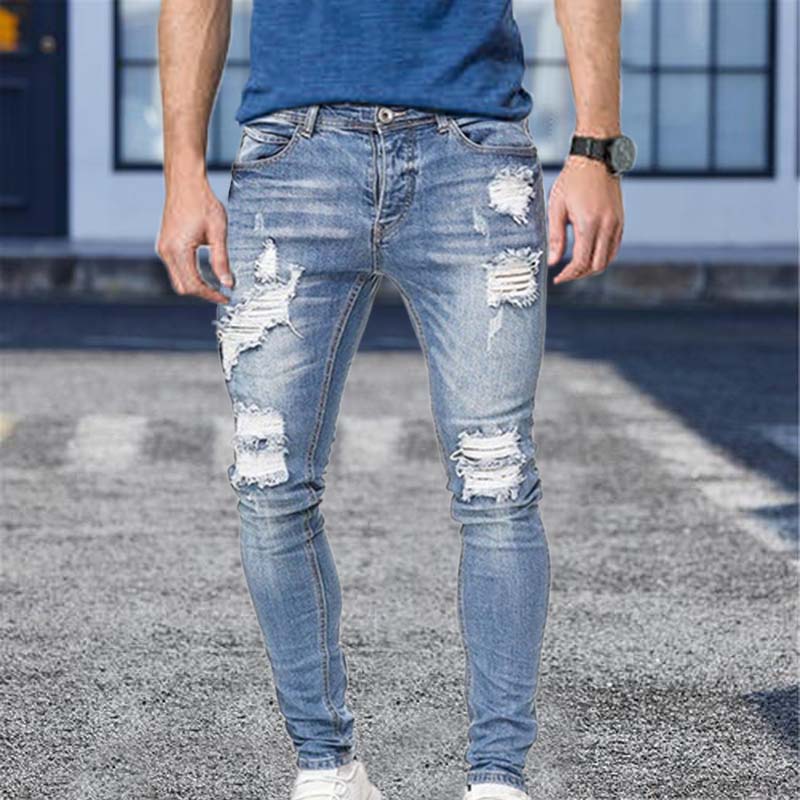 Chico Slim Fit
