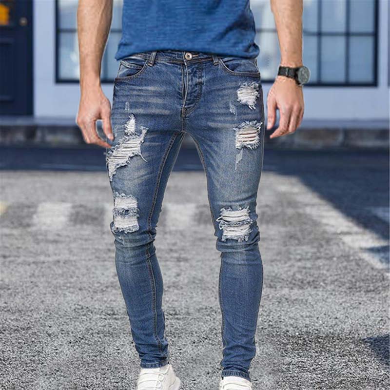 Chico Slim Fit