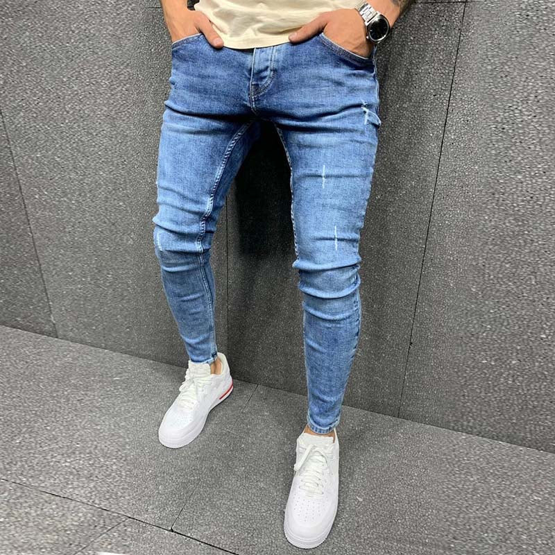 Chico Slim Fit