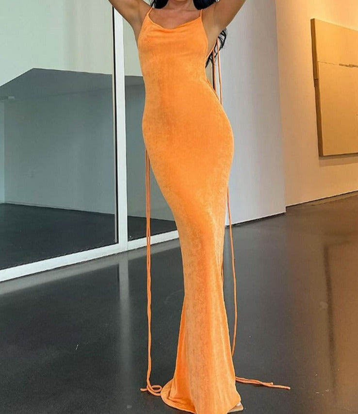 Backless Bae
