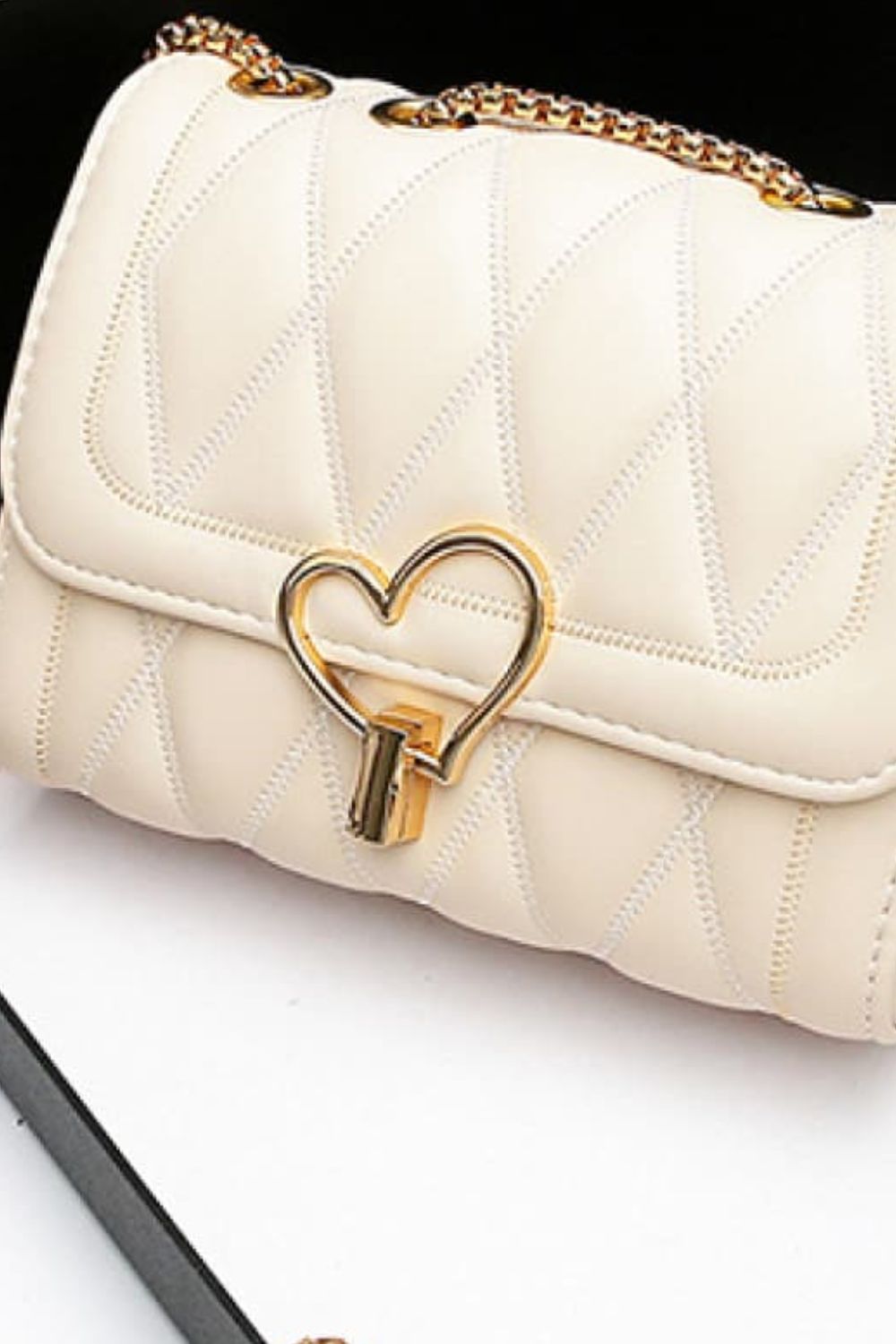 Chic Crossbody