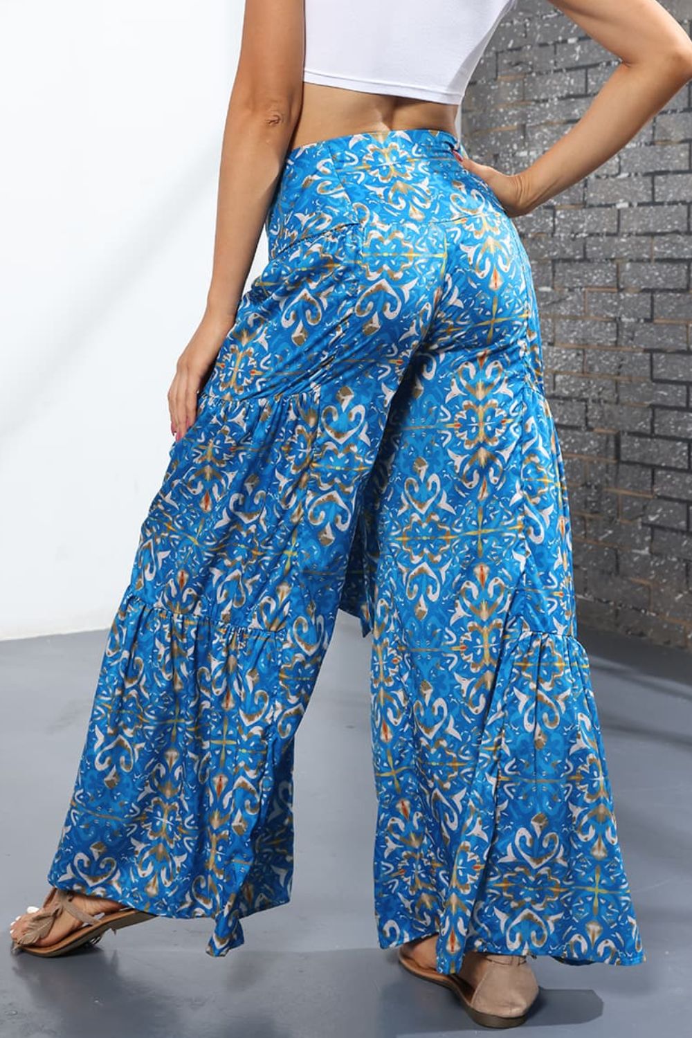 Wide leg pants